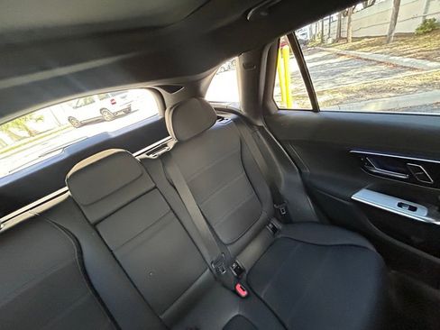 Used 2023 Mercedes-Benz GLC 300 4MATIC w/ Exclusive Trim Package image 14