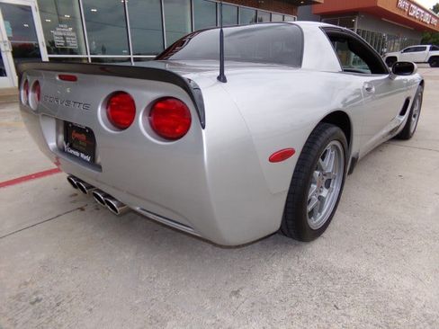 Used 2004 Chevrolet Corvette Z06 RWD image 6