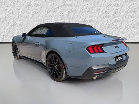 Used 2025 Ford Mustang GT Premium image 5