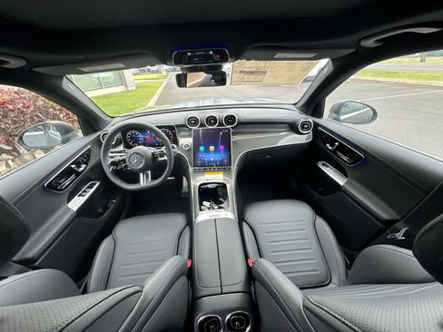 New 2026 Mercedes-Benz GLC 300 image 15
