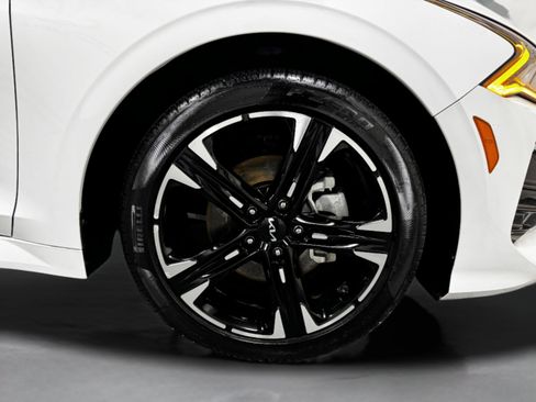 Used 2023 Kia K5 GT-Line image 49
