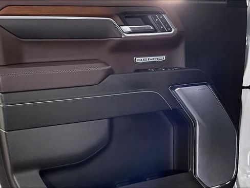 Certified 2024 GMC Sierra 1500 Denali w/ Denali Reserve Package image 21