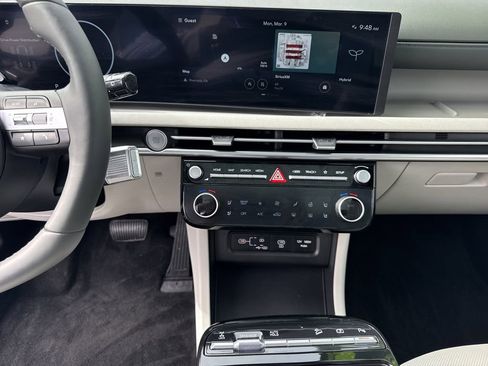 Used 2025 Hyundai Tucson Limited image 28