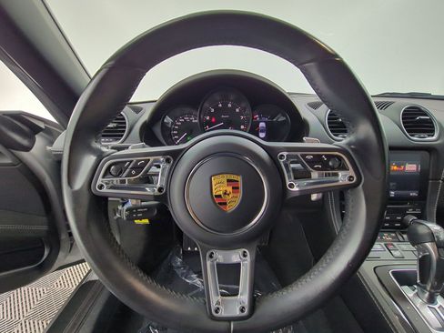 Certified 2022 Porsche 718 Boxster Spyder RWD image 24