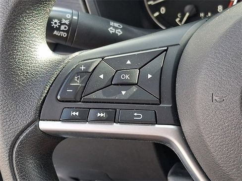 Used 2024 Nissan Altima 2.5 SV image 22