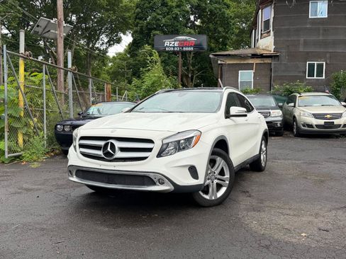 Used 2016 Mercedes-Benz GLA 250 image 2