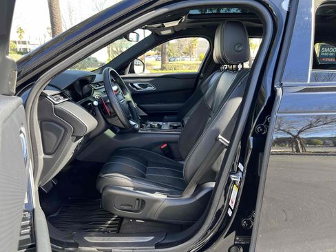 Used 2018 Land Rover Range Rover Velar R-Dynamic SE image 67