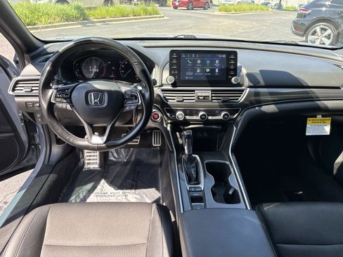 Used 2022 Honda Accord Sport image 18