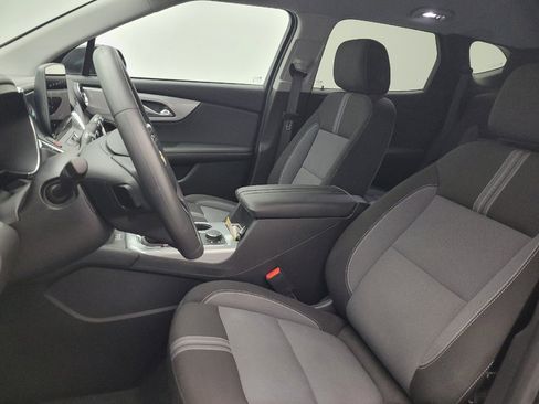 Used 2024 Chevrolet Blazer LT w/ Convenience Package FWD image 17
