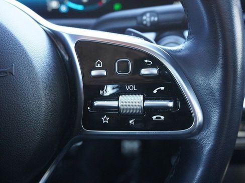 Used 2023 Mercedes-Benz CLA 250 4MATIC image 52