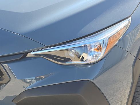 Used 2024 Subaru Crosstrek 2.0i w/ Crosstrek Mirror Package image 27