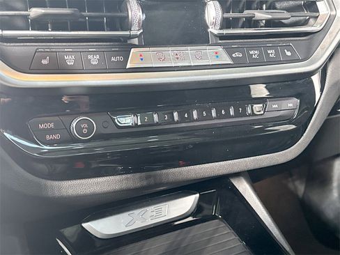 Used 2024 BMW X3 xDrive30i image 21