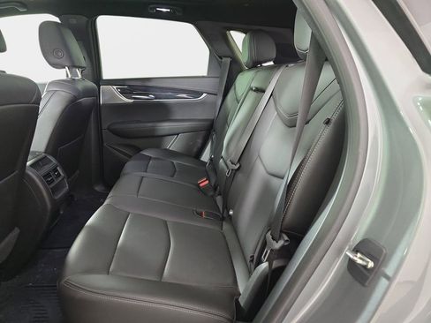 Used 2023 Cadillac XT5 Premium Luxury image 17