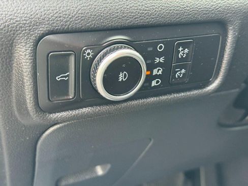 Used 2023 Ford Explorer XLT w/ Equipment Group 202A image 17