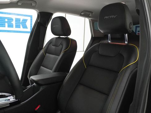 Used 2025 Chevrolet Trax ACTIV w/ Driver Confidence Package FWD image 6