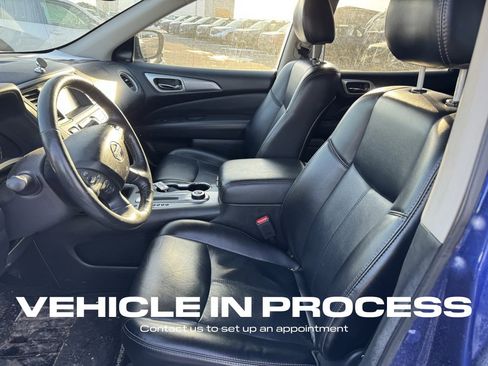 Used 2020 Nissan Pathfinder SL image 11