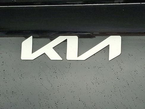 Used 2023 Kia Sportage LX image 31