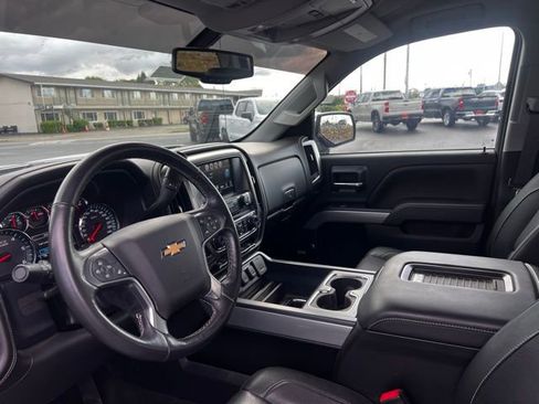 Used 2017 Chevrolet Silverado 1500 LTZ Z71 w/ LTZ Plus Package image 3