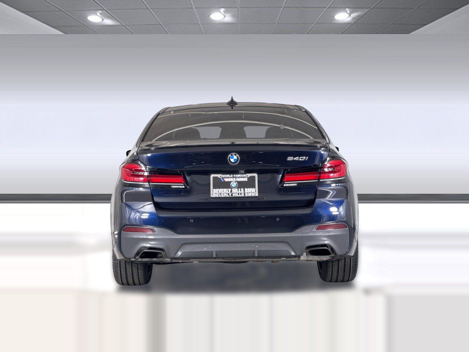 Used 2023 BMW 540i w/ M Sport Package RWD image 10