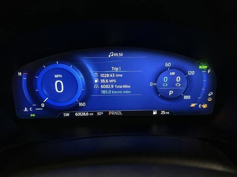 Used 2020 Ford Escape SE Sport image 18