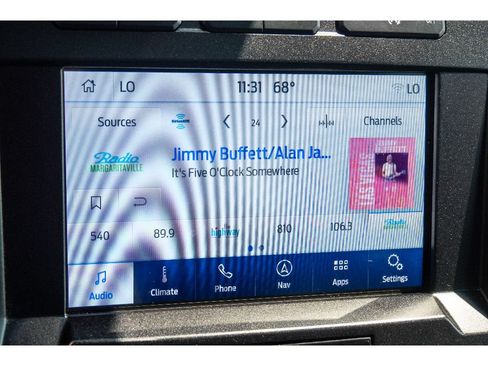 Used 2020 Ford F150 Platinum w/ Equipment Group 701A Luxury AWD/4WD image 28