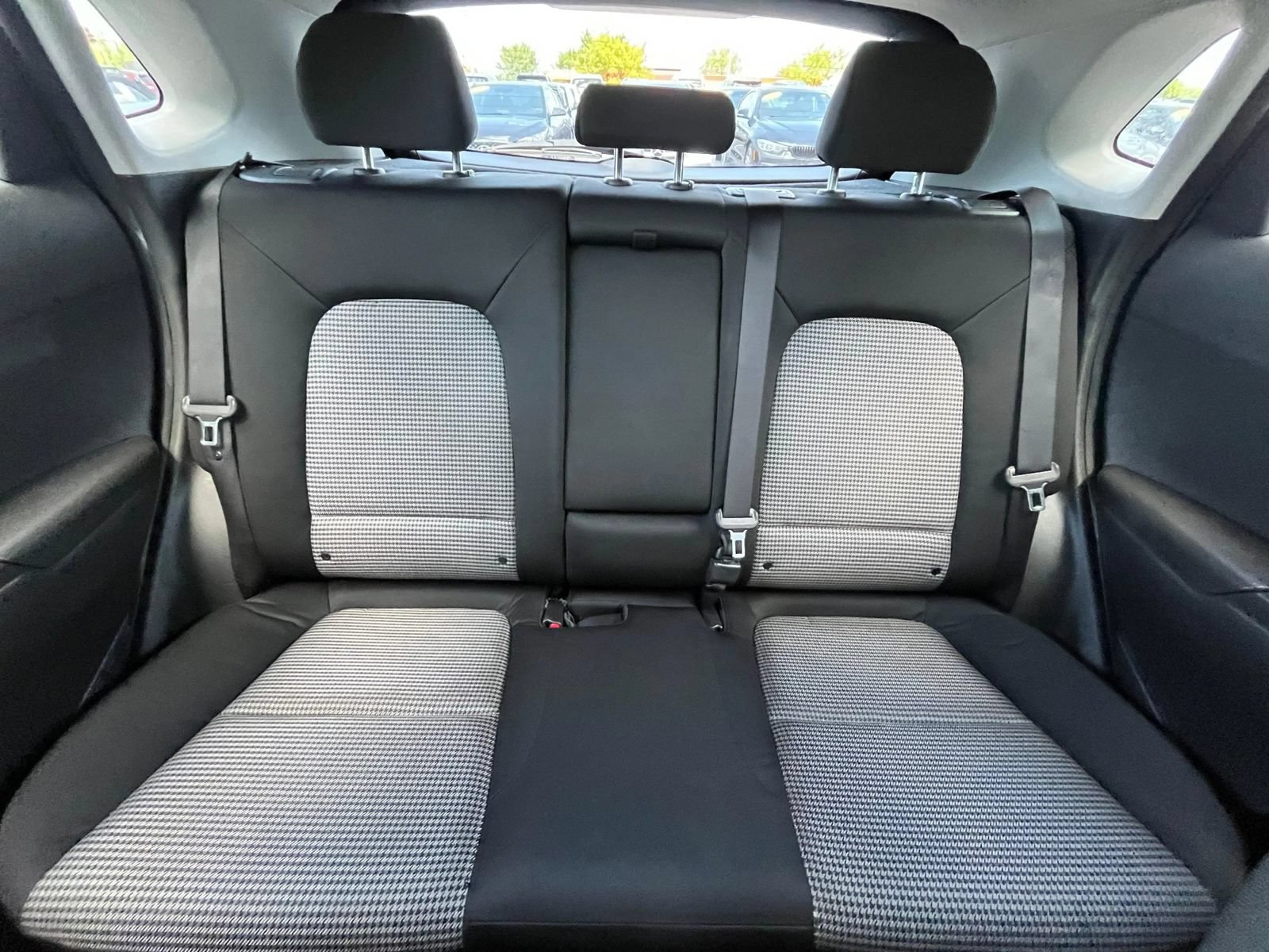 Used 2021 Hyundai Kona SEL Plus w/ Cargo Package FWD image 34