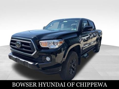 Used 2023 Toyota Tacoma SR5 w/ Technology Package image 1