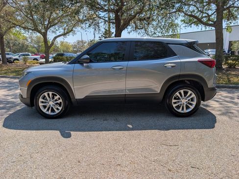 Used 2023 Chevrolet TrailBlazer LS image 5