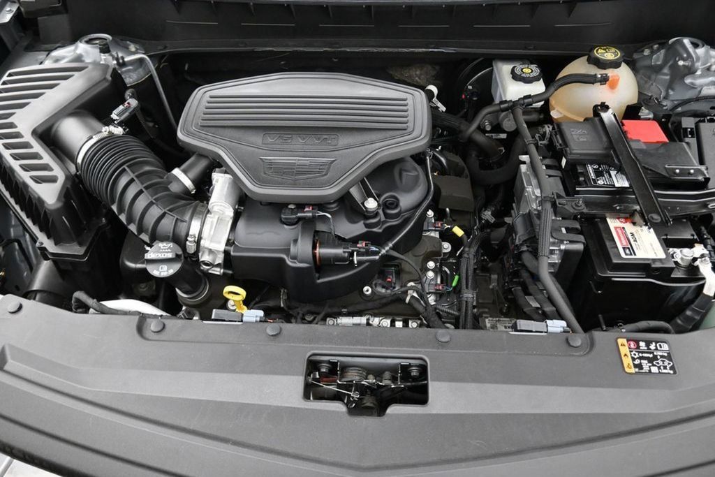 Used 2023 Cadillac XT6 Premium Luxury FWD image 8