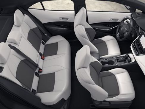 New 2026 Toyota Corolla XSE FWD image 5