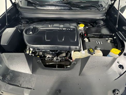 Used 2022 Jeep Cherokee Trailhawk image 38