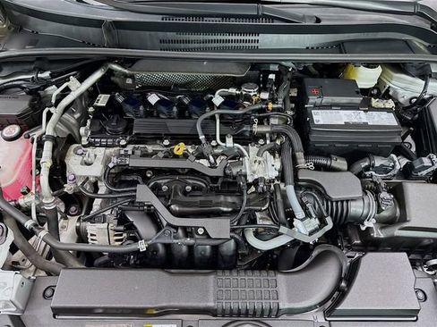 Used 2021 Toyota Corolla SE w/ Carpet Mat Package (TMS) image 28