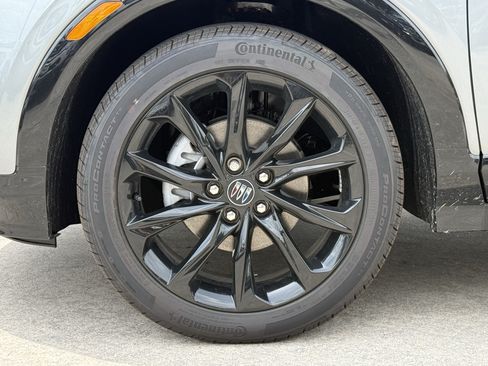 New 2026 Buick Encore GX Sport Touring w/ Advanced Technology Package FWD image 9