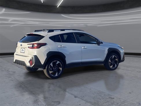 New 2025 Subaru Crosstrek 2.5i Limited w/ Popular Package #3A image 5