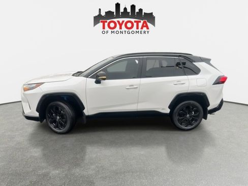 Used 2024 Toyota RAV4 XSE image 2