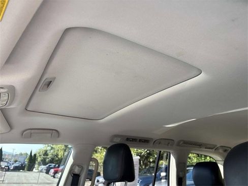 Used 2020 Nissan Armada SL w/ Premium Package image 30