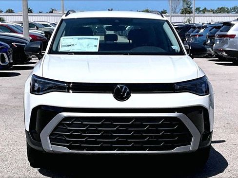 New 2026 Volkswagen Taos S FWD image 10