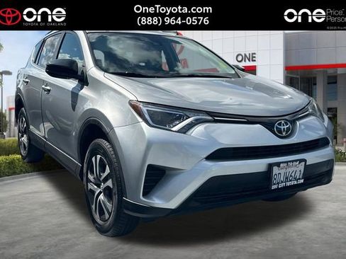Used 2018 Toyota RAV4 LE w/ Carpet Mat Package FWD image 1