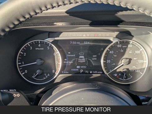 New 2025 Nissan Pathfinder SV image 19