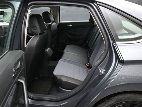 New 2026 Volkswagen Jetta SE image 11