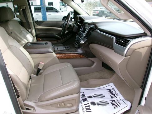 Used 2017 Chevrolet Tahoe Premier image 12