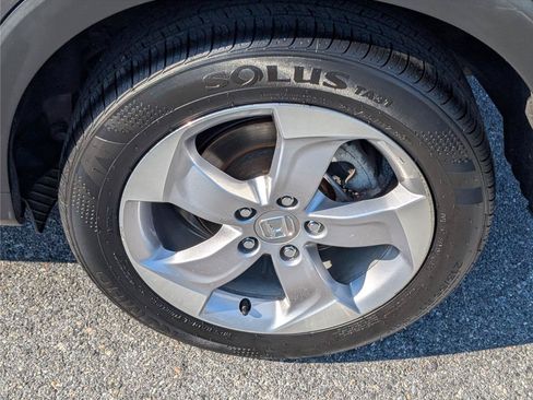 Used 2019 Honda HR-V LX image 10