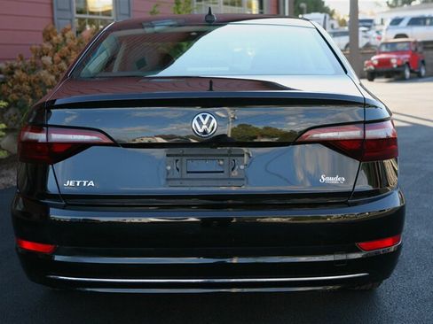 Used 2020 Volkswagen Jetta S w/ Driver Assistance Package image 6