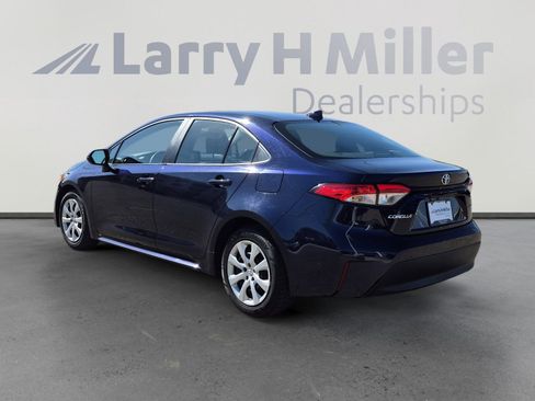 Certified 2024 Toyota Corolla LE image 3