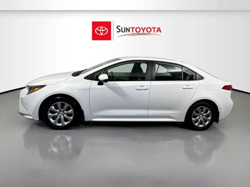 Used 2026 Toyota Corolla LE FWD image 7