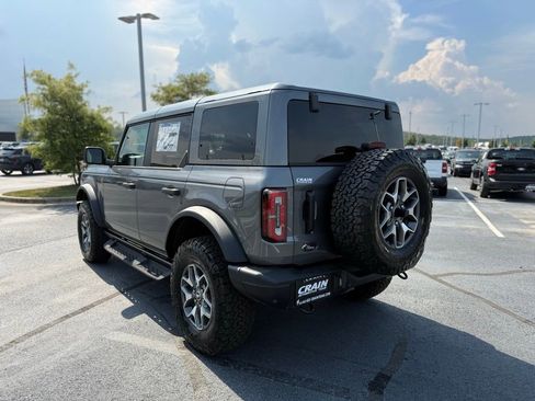 Used 2025 Ford Bronco Badlands image 5