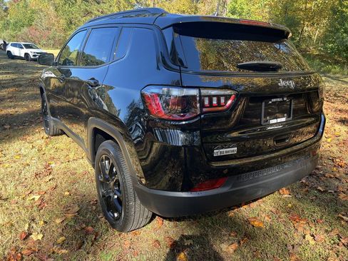 New 2026 Jeep Compass Latitude w/ Quick Order Package 29K image 5