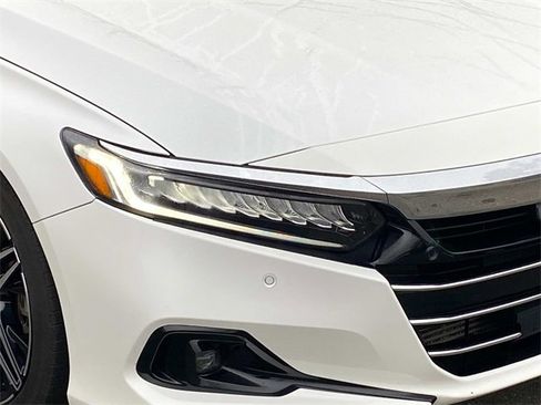 Used 2022 Honda Accord Touring image 4
