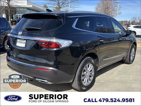 Used 2024 Buick Enclave Premium AWD/4WD image 3