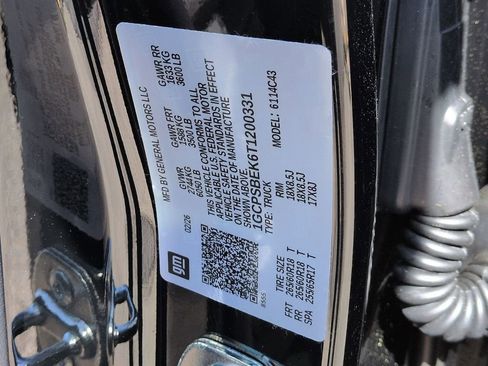 New 2026 Chevrolet Colorado W/T w/ WT Custom Package RWD image 29